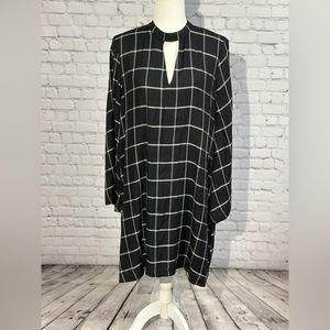 LOFT Black and White Plaid Long Sleeve Dress